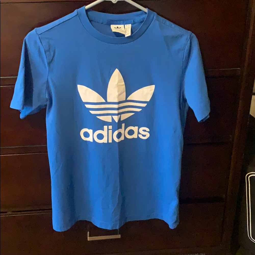 Adidas tshirt